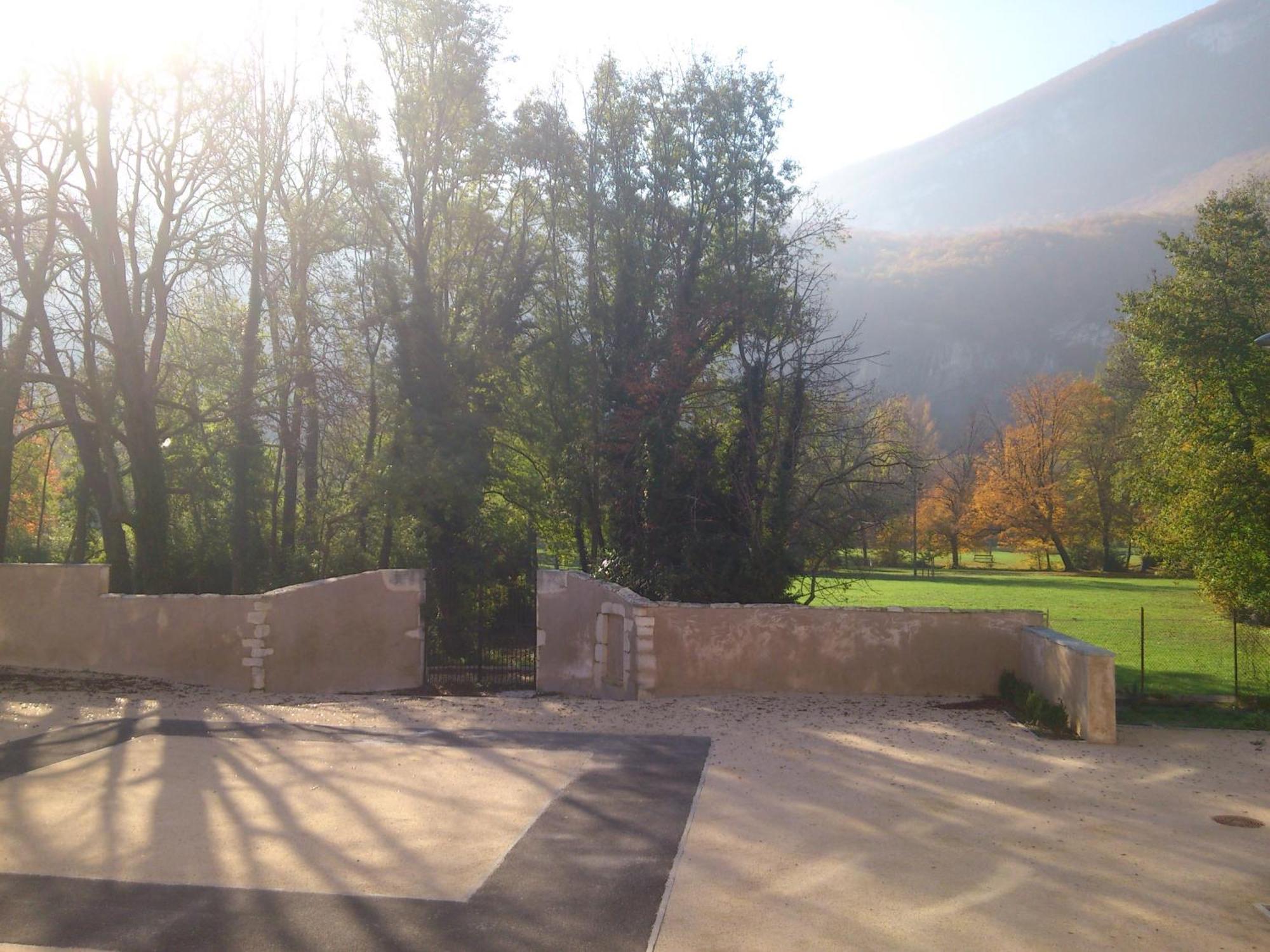 Aparthotel Tempologis - Chateau De La Rochette Fontaine (Rhone-Alps)