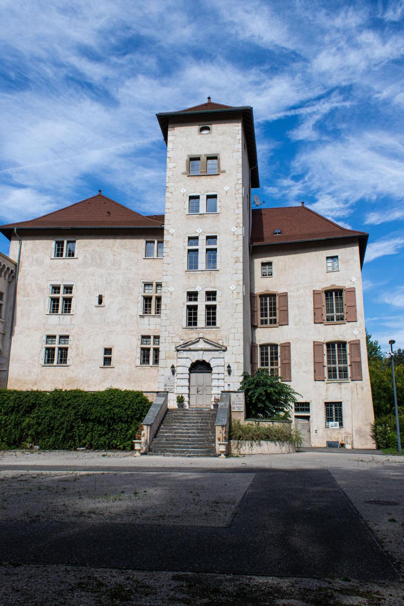 Aparthotel Tempologis - Chateau De La Rochette *